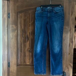 Eddie Bauer slightly curvy straight jean
